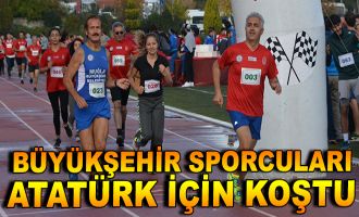  Büyükşehir Sporcuları Atatürk Koşusunda 
